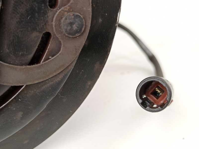 Recambio de compresor aire acondicionado para suzuki grand vitara 2.0 hdi (rhw) referencia OEM IAM 95201-70CM0  