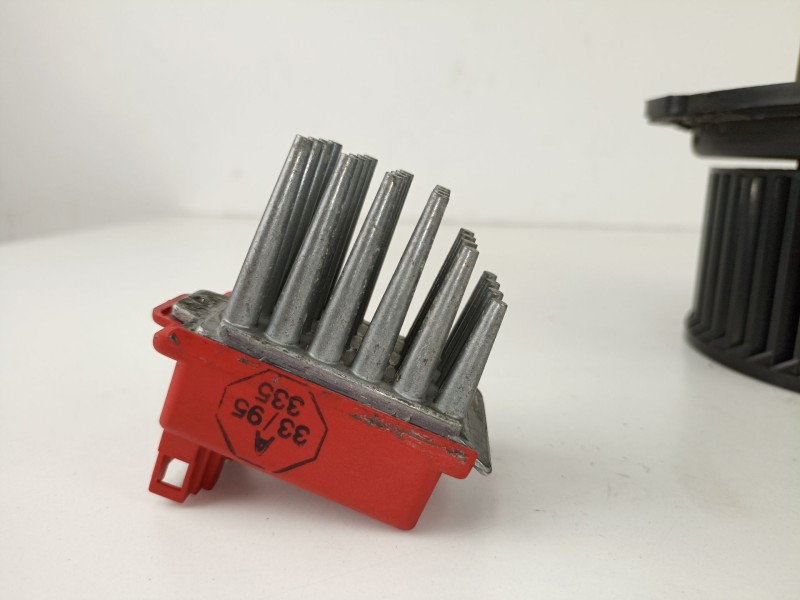 Recambio de motor calefaccion para audi a4 1.8g adr 4p referencia OEM IAM 8A1820021  