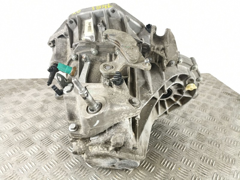 Recambio de caja cambios 6v gasolina para renault scenic ii 1.6 16v referencia OEM IAM TL4A015 0411LS 