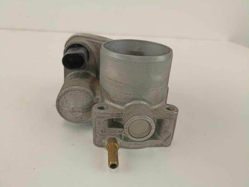 Recambio de caja mariposa para renault megane 1.6 g referencia OEM IAM 8200171134B 408238827002 