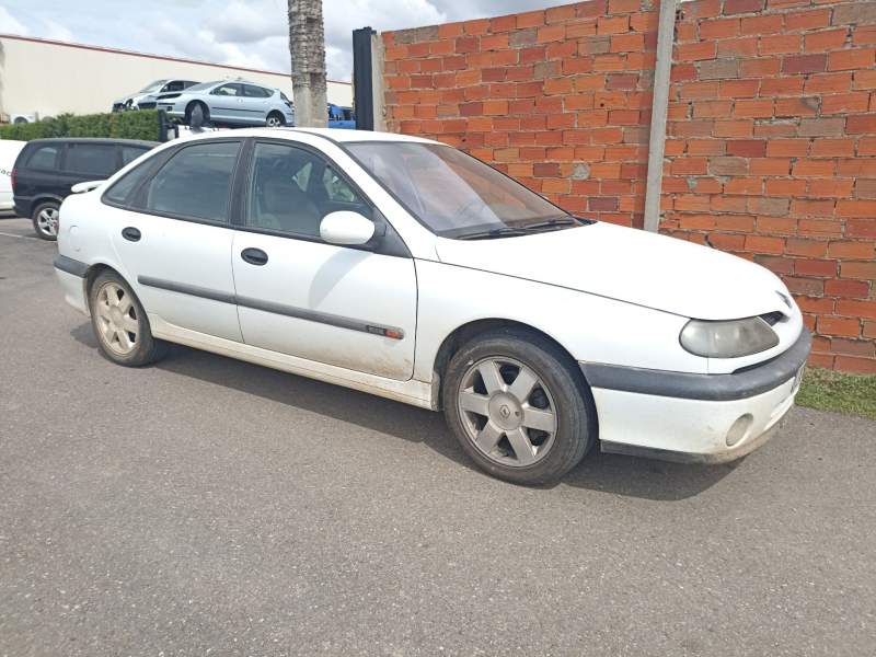 RENAULT LAGUNA (B56)