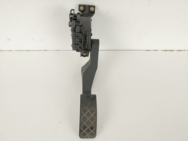 Recambio de potenciometro aceleracion para audi a2 (8z) 1.4 referencia OEM IAM 8Z1721523A  