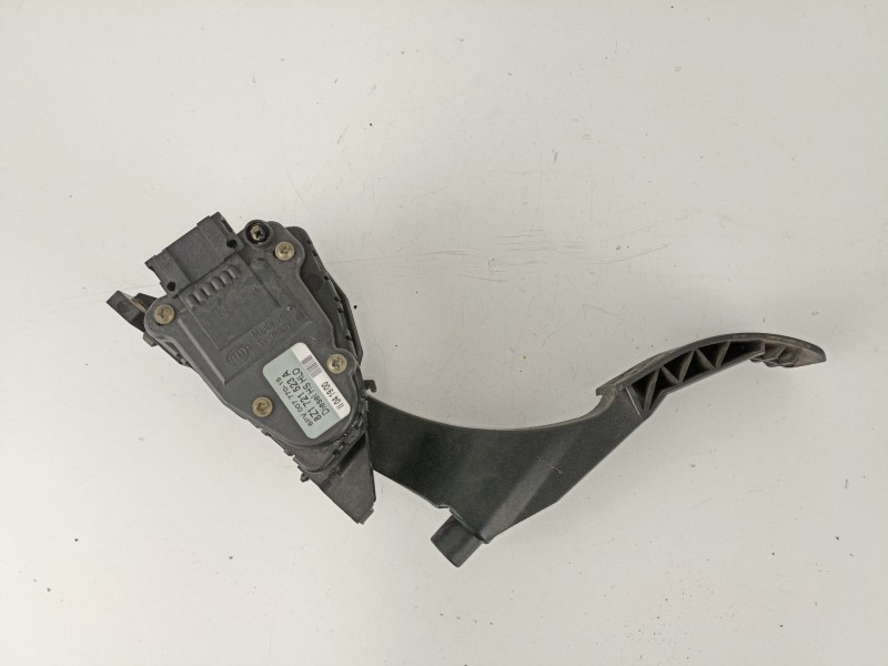 Recambio de potenciometro aceleracion para audi a2 (8z) 1.4 referencia OEM IAM 8Z1721523A  