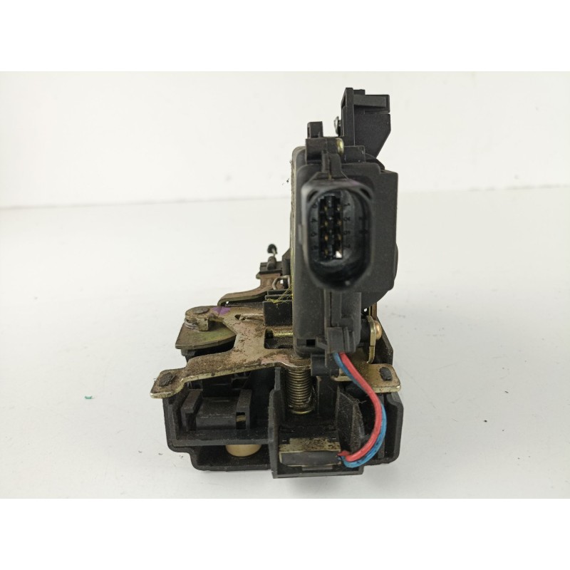 Recambio de cerradura puerta delantera derecha para volkswagen new beetle (9c1/1c1) 1.9 tdi referencia OEM IAM C3B1837016A  