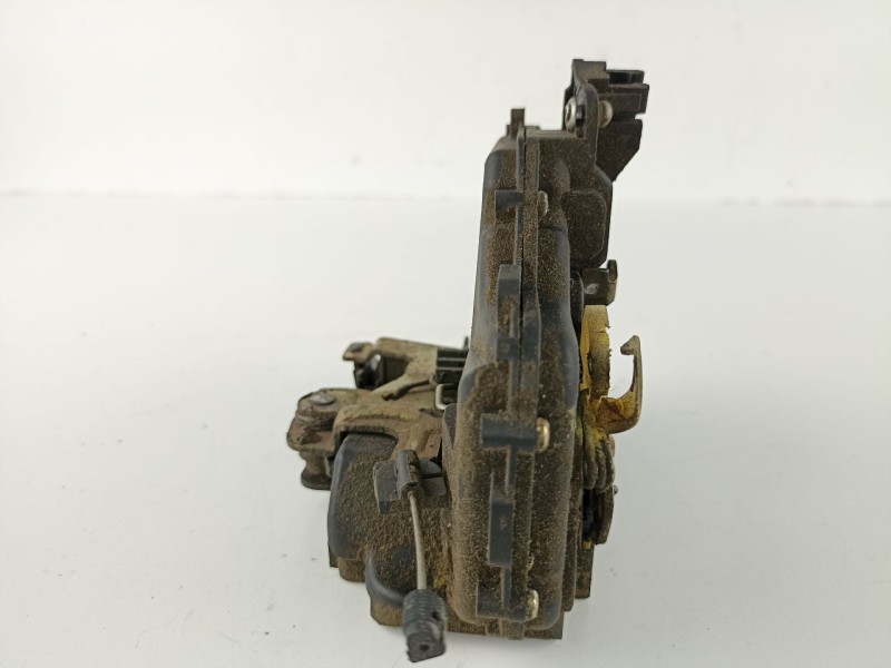 Recambio de cerradura puerta delantera izquierda para volkswagen new beetle (9c1/1c1) 1.9 tdi referencia OEM IAM C3B1837015A  