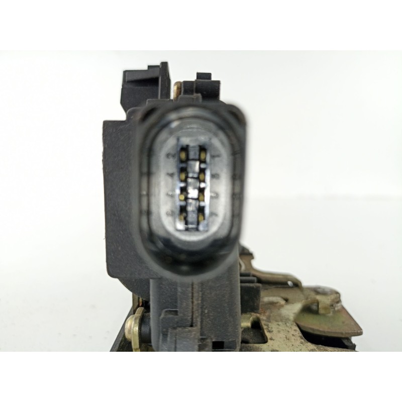 Recambio de cerradura puerta delantera izquierda para volkswagen new beetle (9c1/1c1) 1.9 tdi referencia OEM IAM C3B1837015A  