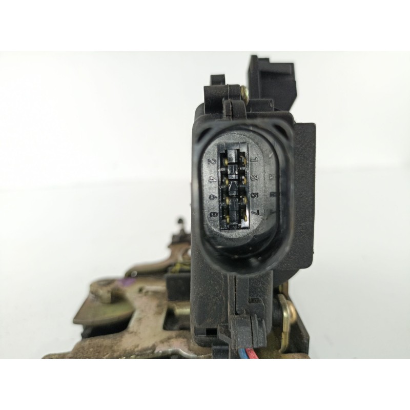 Recambio de cerradura puerta delantera derecha para volkswagen new beetle (9c1/1c1) 1.9 tdi referencia OEM IAM C3B1837016A  