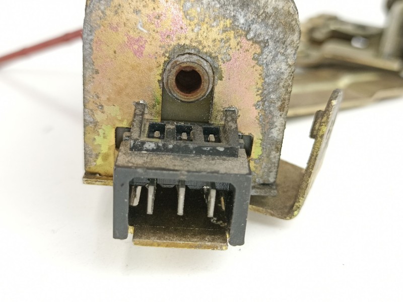 Recambio de cerradura puerta trasera izquierda para renault 18 1.6 g -a5l-explosion referencia OEM IAM 7701348844  