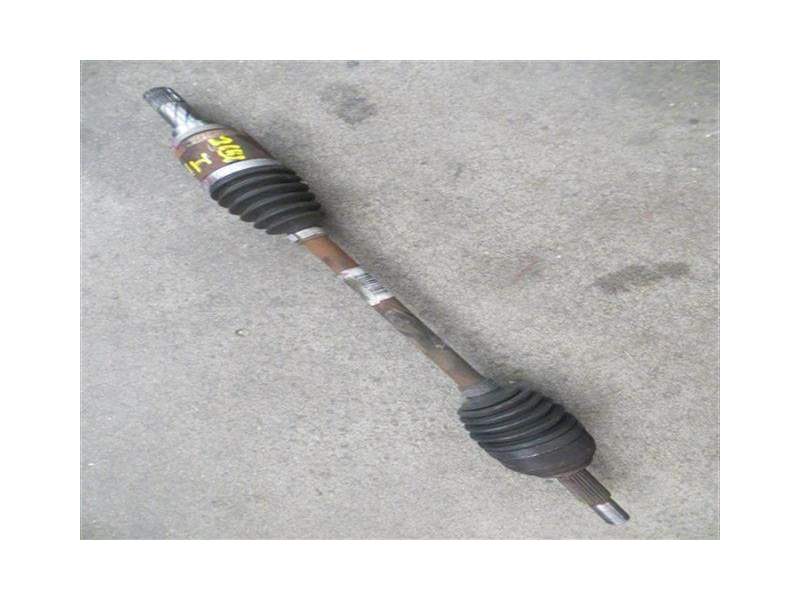 Recambio de transmision delantera izquierda para renault clio 1.2 g/d4f d740 referencia OEM IAM 8200341698  
