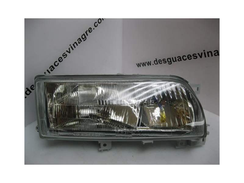 Recambio de faro derecho para nissan primera 1.6 g referencia OEM IAM NUEVO  