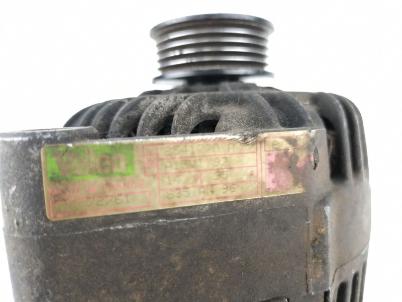 Recambio de alternador bmw 318 17 d 4p 1994 para bmw 318 1.7 d 4p referencia OEM IAM 2541770  