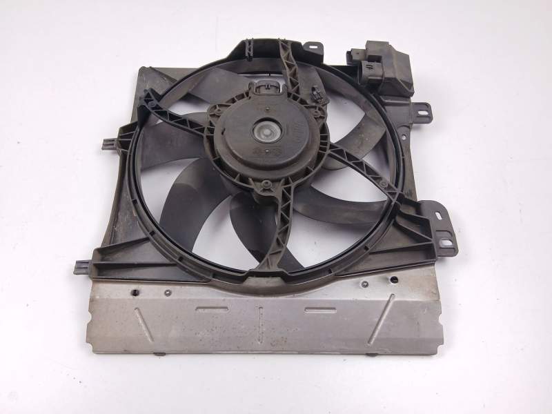 Recambio de electroventilador para peugeot 207/207+ (wa_, wc_) 1.4 hdi referencia OEM IAM 9682902080  