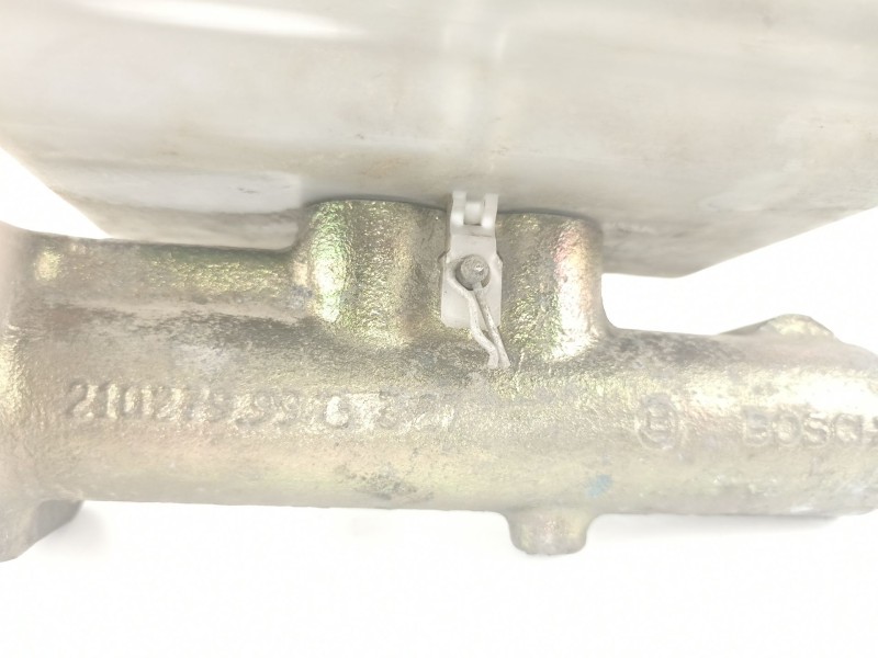Recambio de bomba de freno para renault mascott 3.0 diesel referencia OEM IAM 5001847577 21027999 