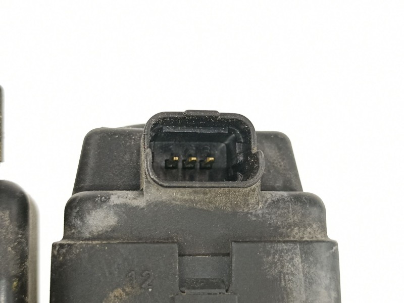 Recambio de faro izquierdo para peugeot 106 1.1 g referencia OEM IAM 6204P4 89001990 