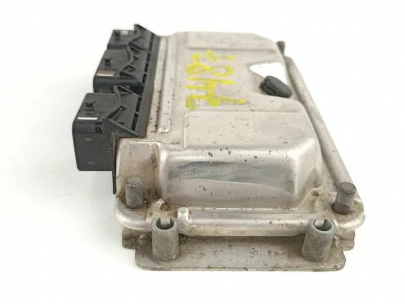 Recambio de centralita para peugeot 106 1.1 g referencia OEM IAM 9637838780 0261206246 