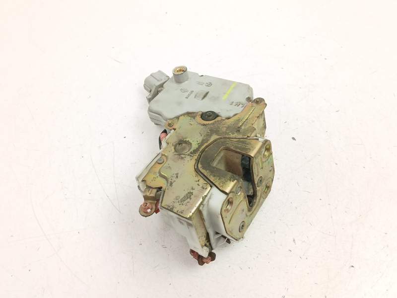 Recambio de cerradura puerta delantera izquierda para nissan primera (p11) 2.0 td referencia OEM IAM 805032F010  