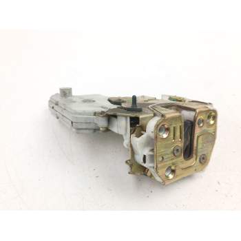 CERRADURA PUERTA TRASERA DERECHA 825029F510 