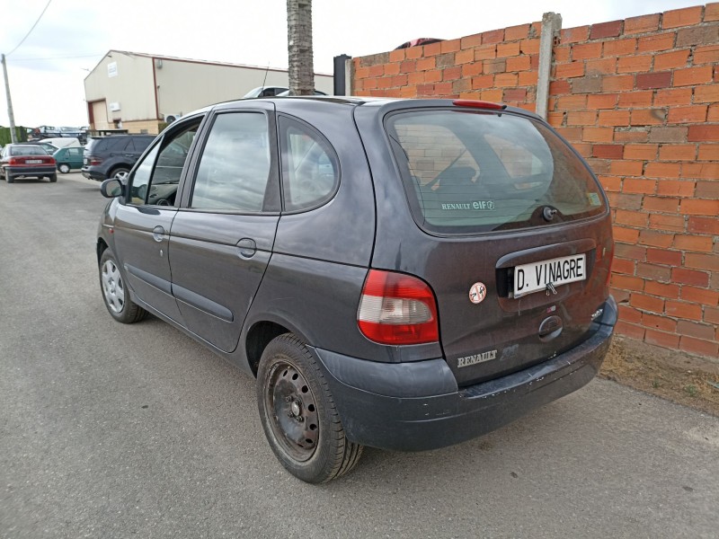 renault scenic (ja..) del año 2001