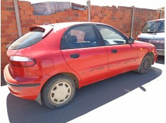 daewoo lanos del año 2000 2