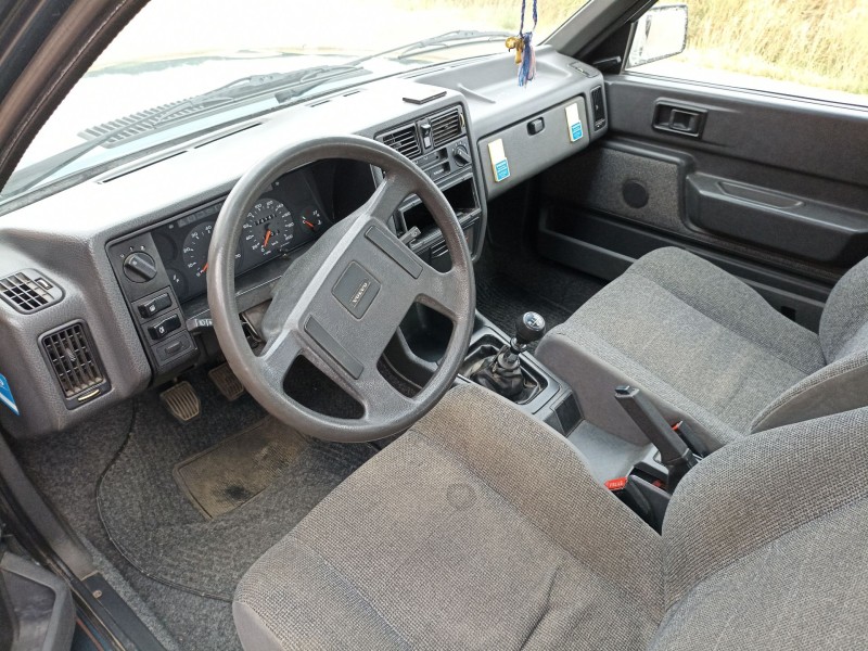volvo 344 del año 1987
