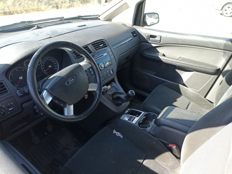 ford focus c-max del año 2003