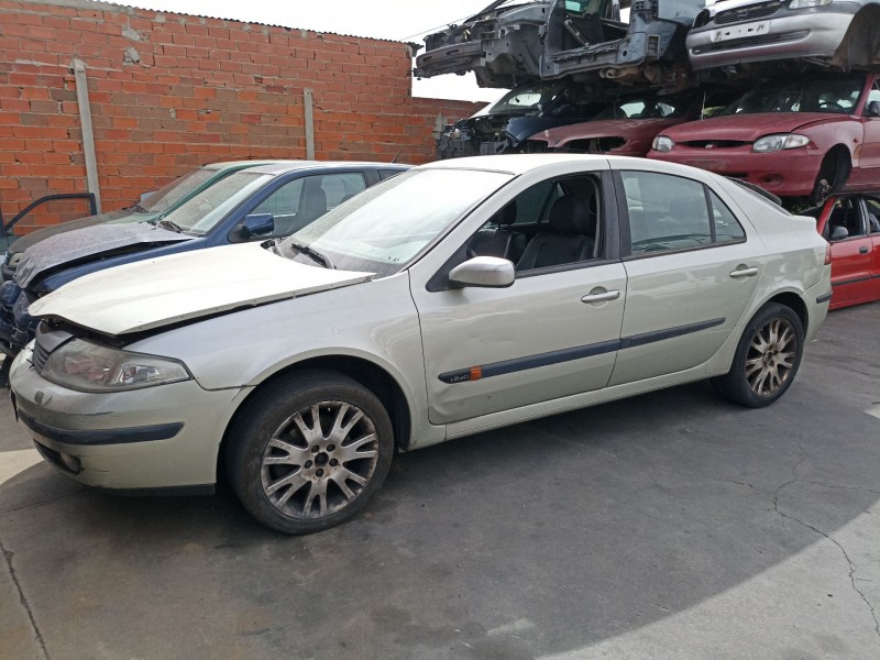 renault laguna ii (bg0) del año 2001