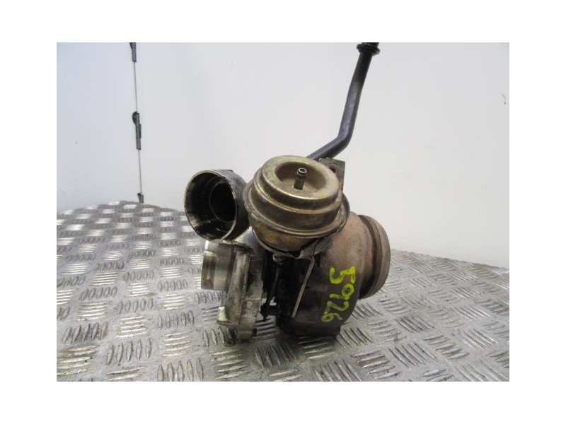 Recambio de turbo : m. benz c 220 : 2.2 cdi (142,76cv) 3p [2002] para m. benz c 220 2.2 cdi referencia OEM IAM A6110960999  