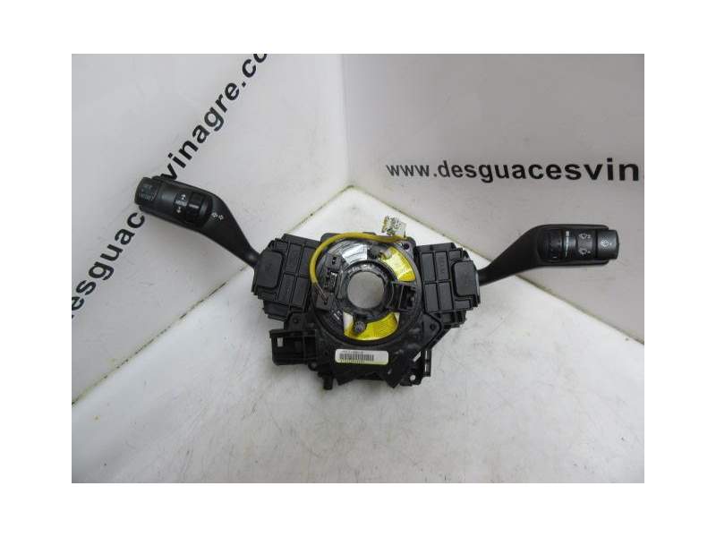 Recambio de mando luces y limpias para ford focus 1.6 td referencia OEM IAM 4M5T14A664AB  