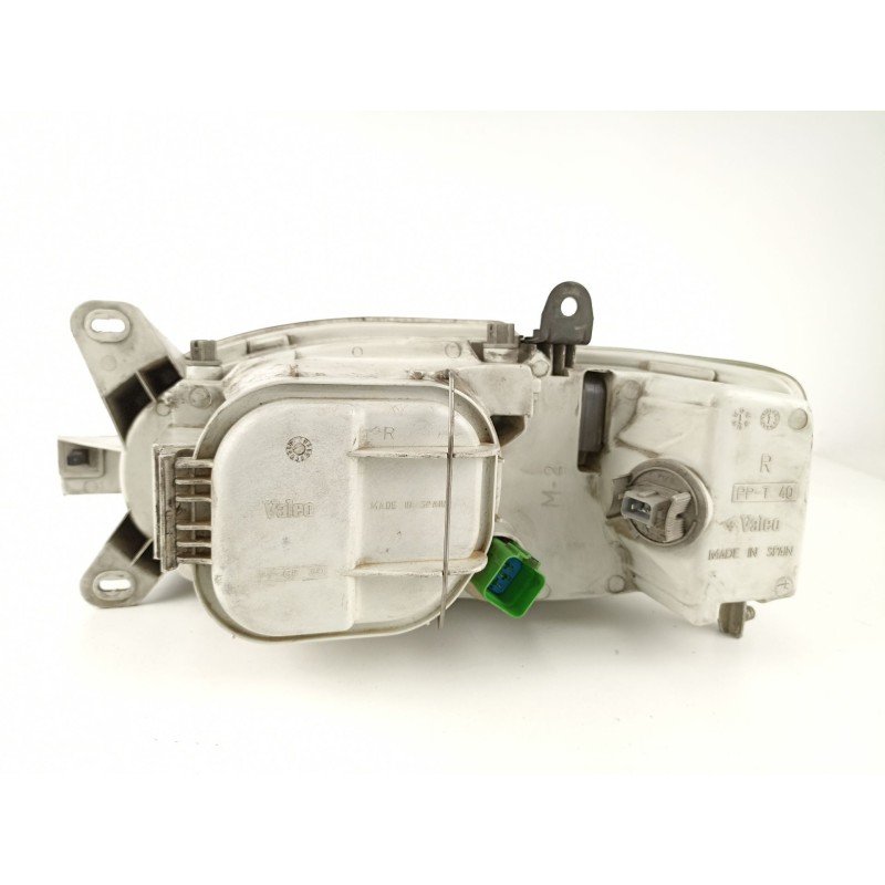 Recambio de faro derecho para ford escort 1.8 d/rfs referencia OEM IAM 1076554  