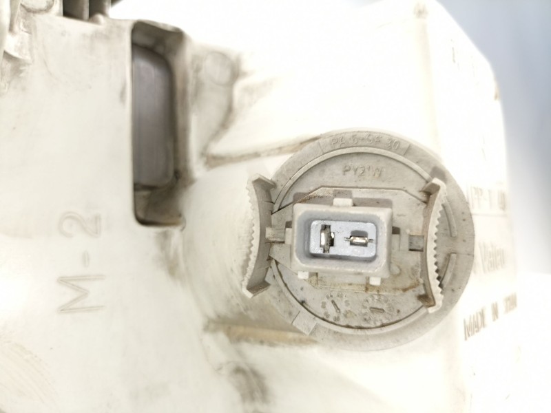 Recambio de faro derecho para ford escort 1.8 d/rfs referencia OEM IAM 1076554  