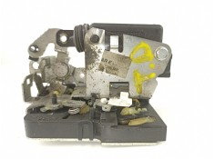 Recambio de cerradura puerta trasera derecha para dacia duster ambiance 4x2 referencia OEM IAM 825029556R  