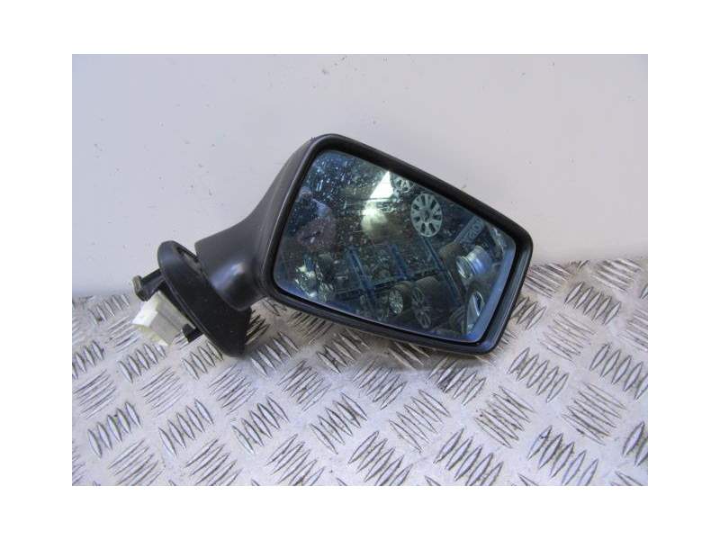 Recambio de retrovisor derecho para audi 80 2.0 g referencia OEM IAM ELECTRICO  