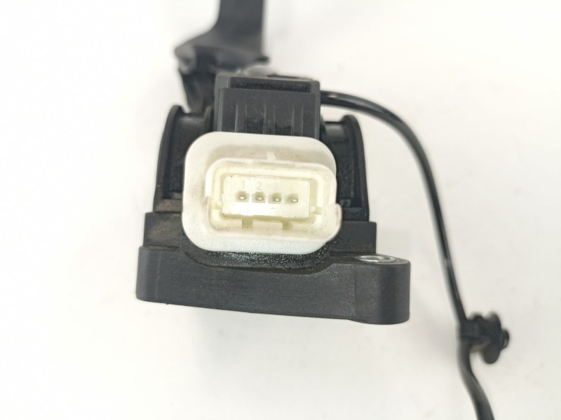 Recambio de potenciometro aceleracion para citroen c 4 1.6 dci referencia OEM IAM 9650869180 0280755001 