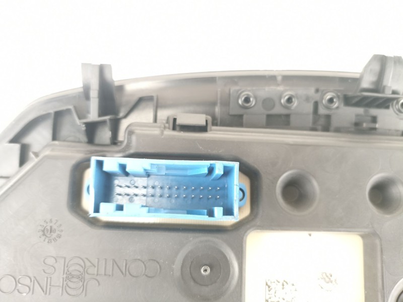 Recambio de cuadro instrumentos para citroen c 4 1.6 hdi referencia OEM IAM P96572391ZD  