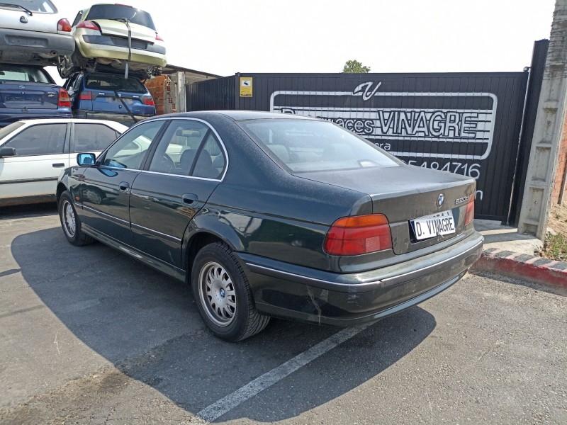 bmw serie 5 berlina (e39) del año 2000