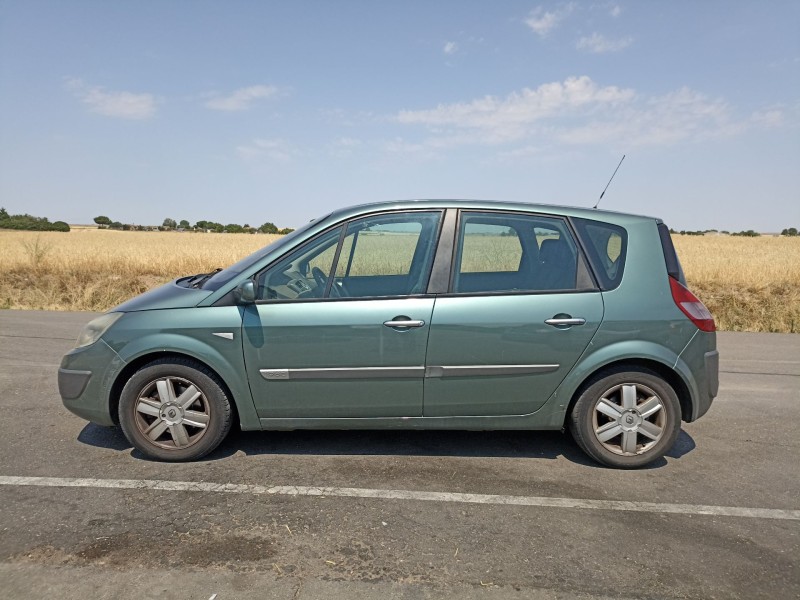 renault scenic ii del año 2003