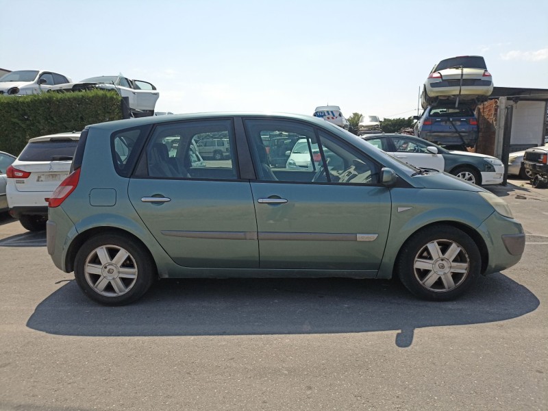 renault scenic ii del año 2003