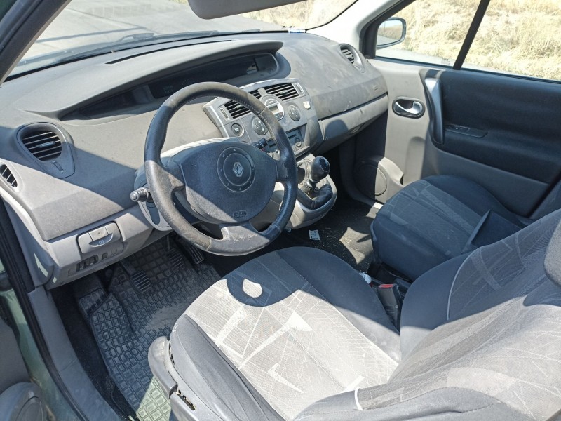 renault scenic ii del año 2003