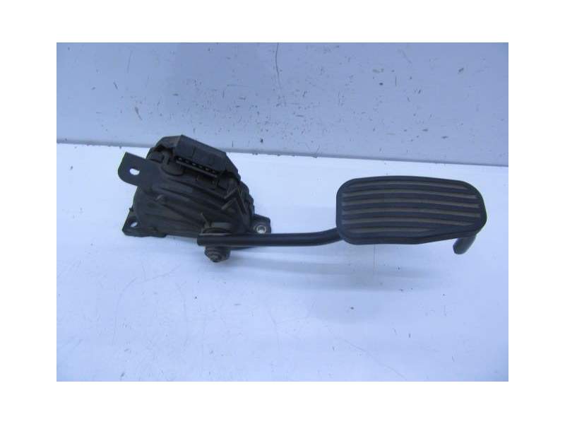 Recambio de potenciometro aceleracion para volvo 850 station wagon (855) 2.5 tdi referencia OEM IAM 9447135007769  