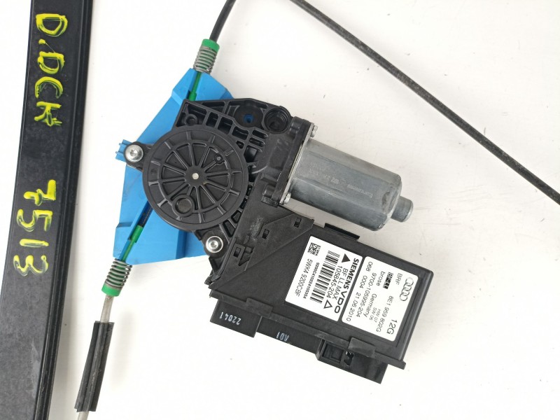 Recambio de elevalunas delantero derecho para seat exeo berlina (3r2) sport referencia OEM IAM 8E0837462C8E0260403T 10584520A 