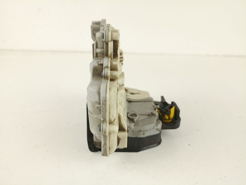 Recambio de cerradura puerta delantera derecha para seat exeo berlina (3r2) sport referencia OEM IAM 8E103716AA  