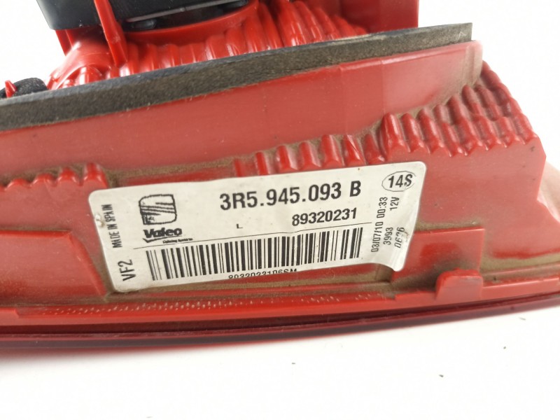 Recambio de piloto porton izquierdo para seat exeo berlina (3r2) sport referencia OEM IAM 3R5945093B 89320231 