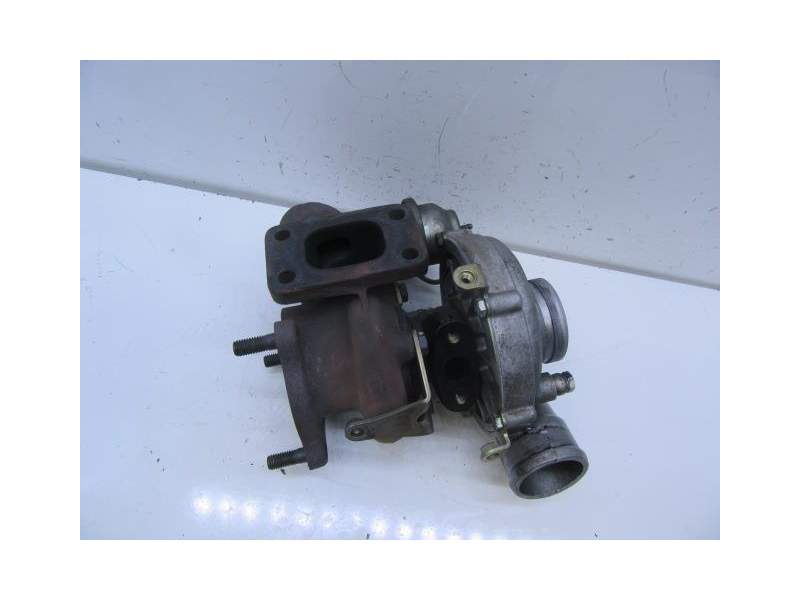 Recambio de turbo para volvo 850 station wagon (855) 2.5 tdi referencia OEM IAM 074145701B  