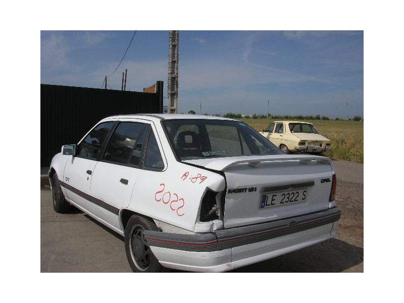 opel kadett e hatchback (t85) del año 1989