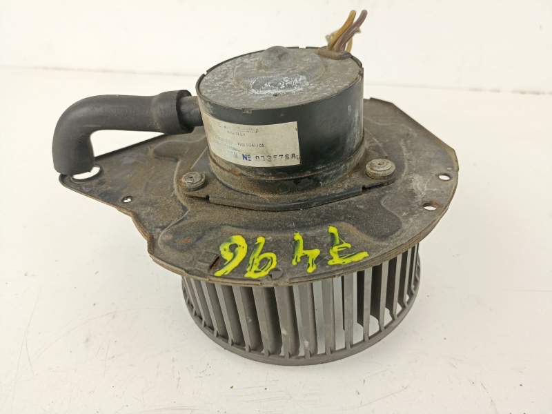 Recambio de motor calefaccion para volvo 340-360 sedán (344) 1.7 referencia OEM IAM 0035768  