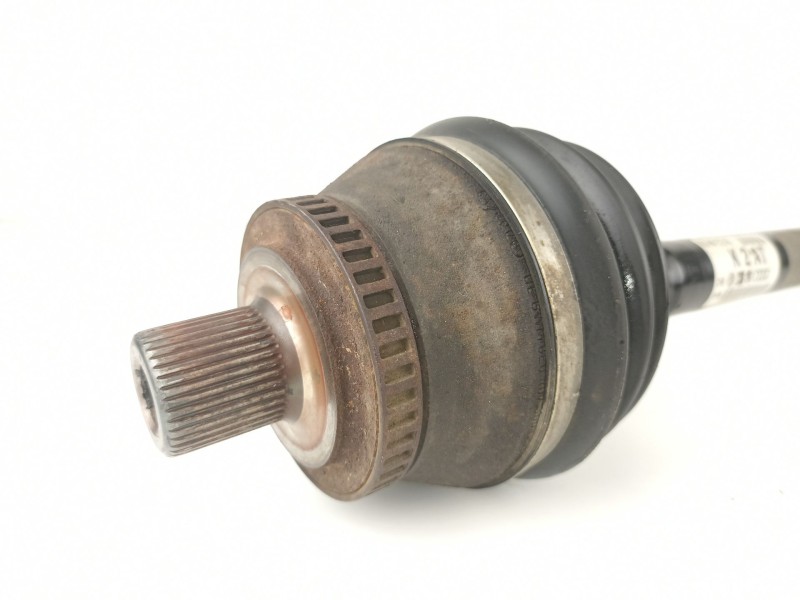 Recambio de transmision delantera derecha para seat exeo berlina (3r2) sport referencia OEM IAM 8E0407272AT  