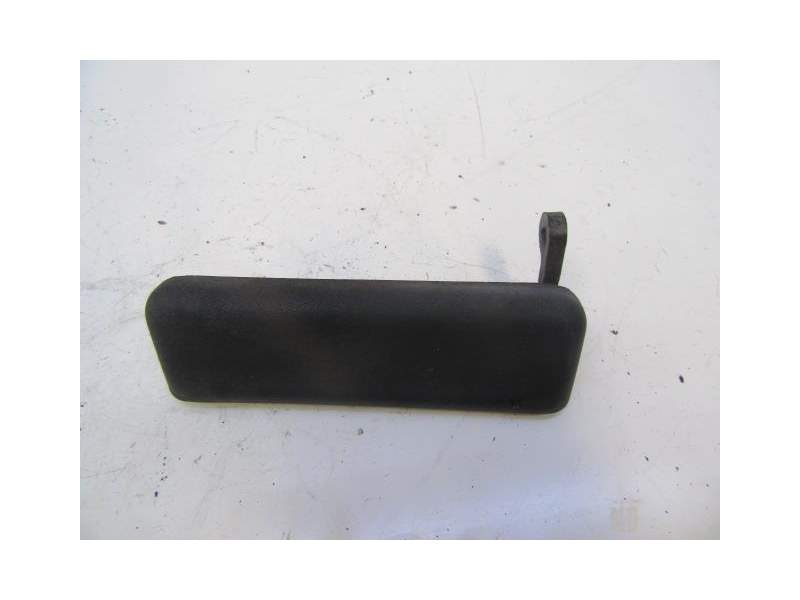 Recambio de manilla delantera izquierda para ford sierra 2.0 g referencia OEM IAM 85ABA2240AA  