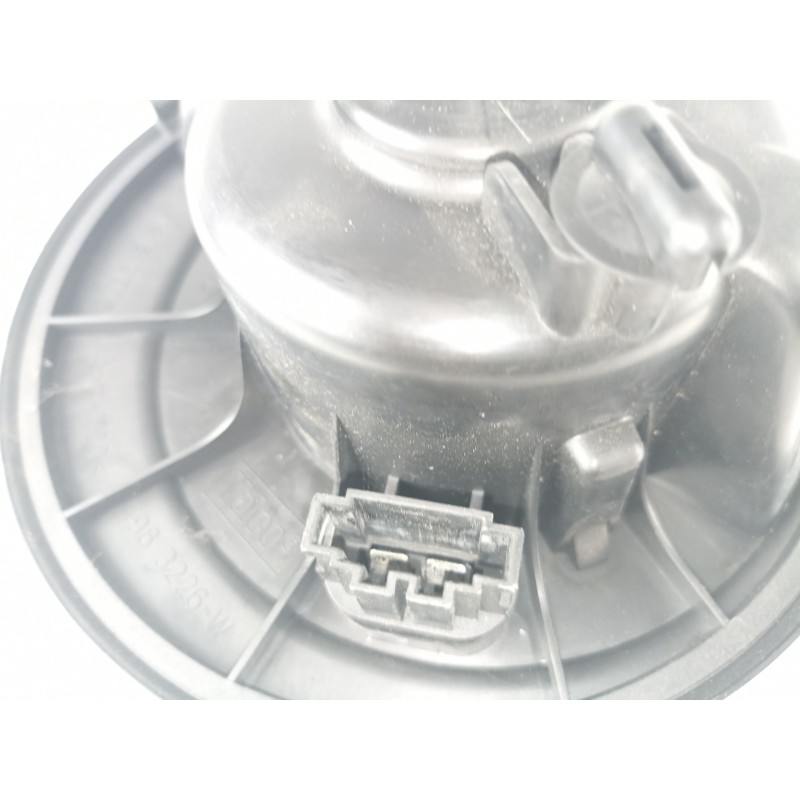 Recambio de motor calefaccion para volkswagen caddy ka/kb (2k) 1.9 tdi referencia OEM IAM 1K1819015 983226N 