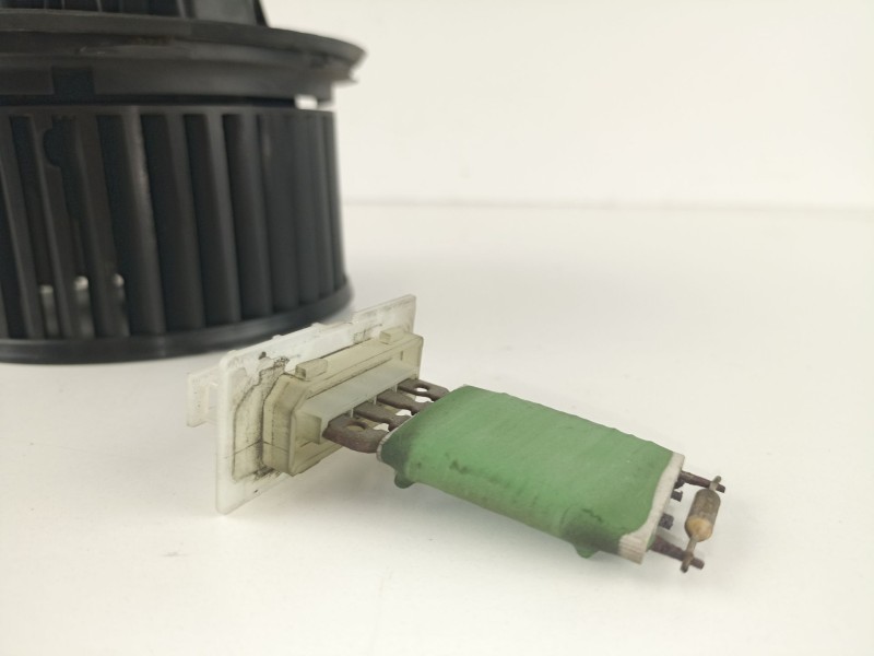 Recambio de motor calefaccion para volkswagen caddy ka/kb (2k) 1.9 tdi referencia OEM IAM 1K1819015 983226N 