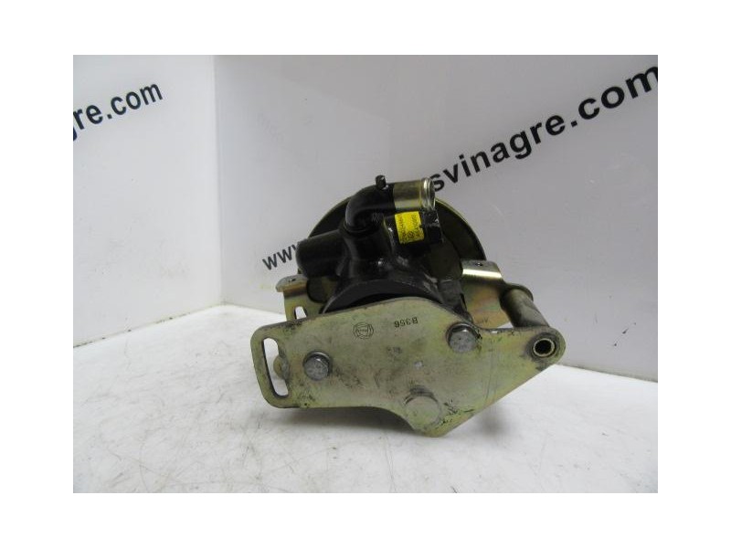 Recambio de bomba dirección : alfa romeo 146 : 1.9 d -ar67501 (89,73cv) [1996] para alfa romeo 146 1.9 d -ar67501 referencia OEM